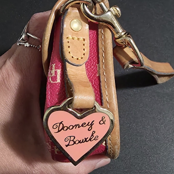 Dooney & Bourke Wristlet - Picture 6 of 14